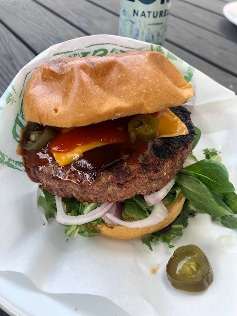 Hamburgare med extra allt
